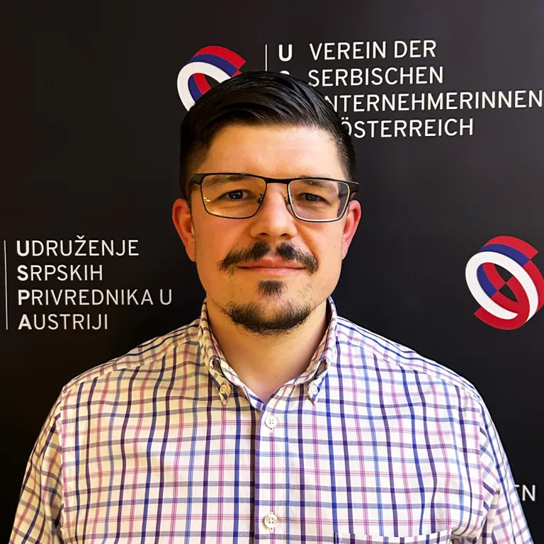 Vorstandsmitglied des Vereins für serbische UnternehmerInnen in Österreich Denis Petrovic